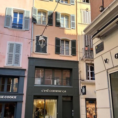 Apartamento Duplex Avec Terrasse - Hyper-Centre De Tolón Exterior foto