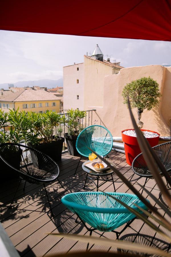 Apartamento Duplex Avec Terrasse - Hyper-Centre De Tolón Exterior foto