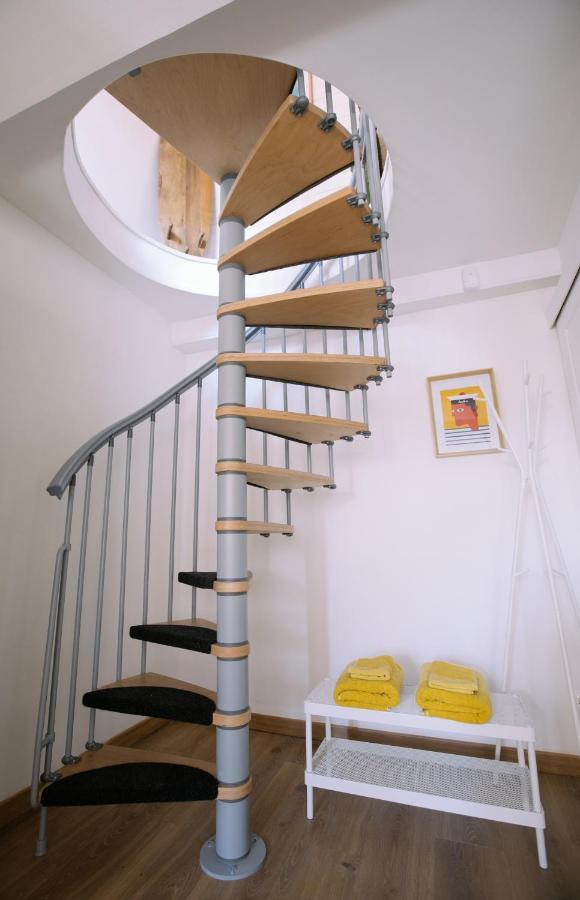 Apartamento Duplex Avec Terrasse - Hyper-Centre De Tolón Exterior foto